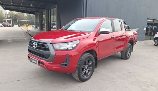 Toyota • Hilux