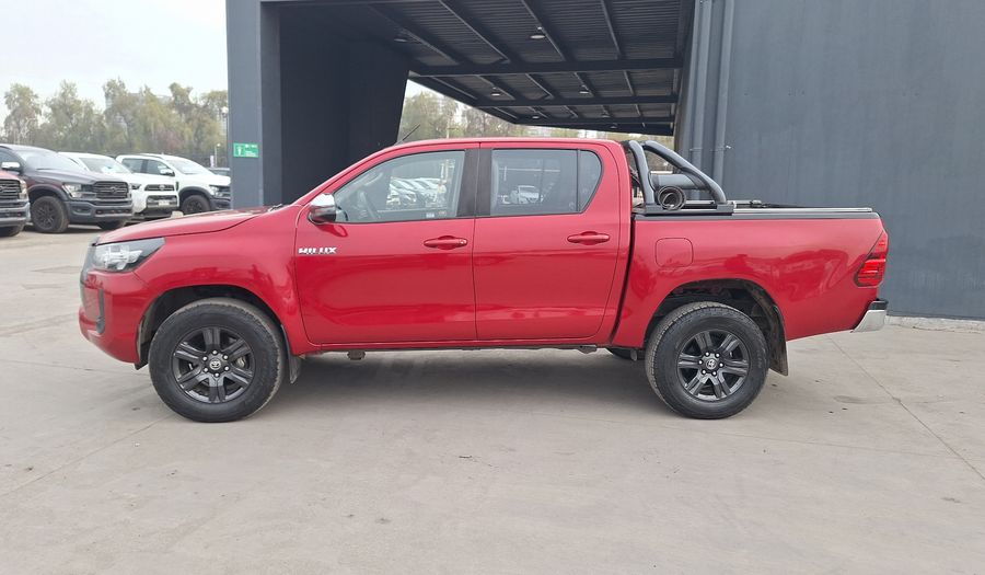 Toyota Hilux 2.4D SR Pickup 2022