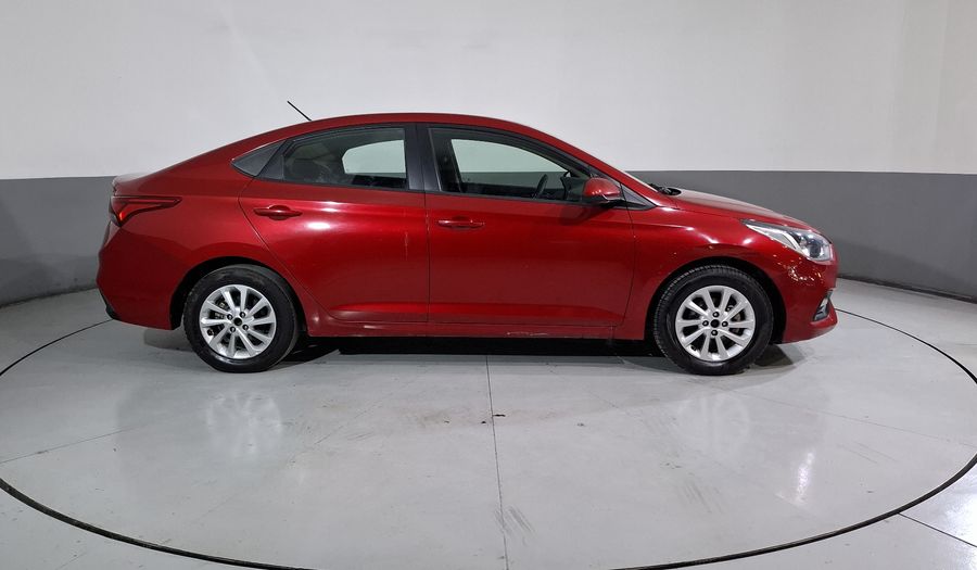 Hyundai Accent 1.6 GL MID Hatchback 2022