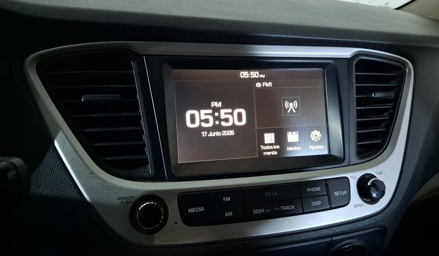 Hyundai Accent 1.6 GL MID Hatchback 2022