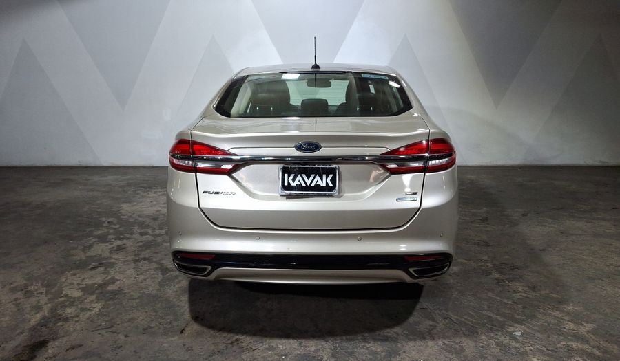 Ford Fusion 2.0 GTDI SE LUXURY PLUS NAV AT Sedan 2017