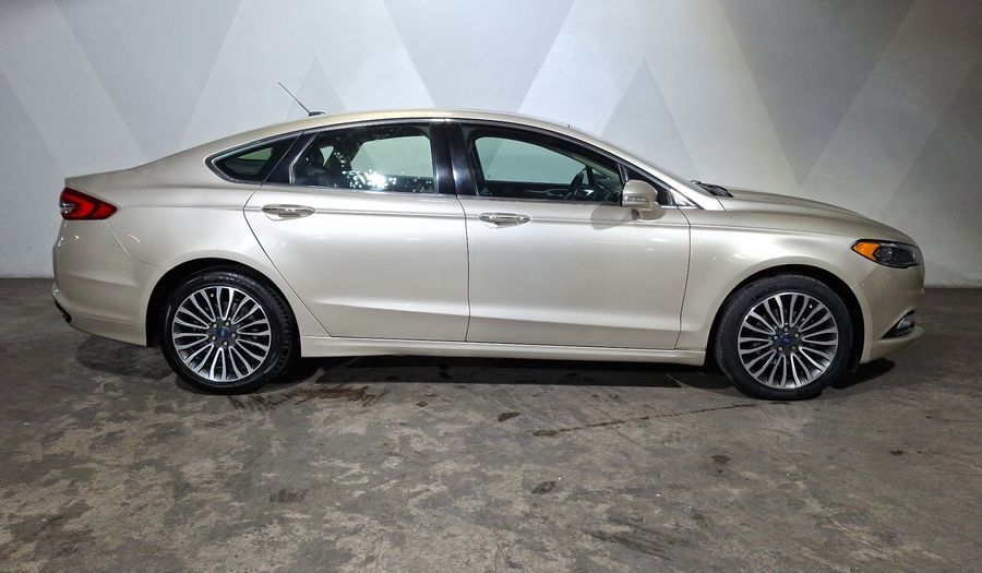 Ford Fusion 2.0 GTDI SE LUXURY PLUS NAV AT Sedan 2017