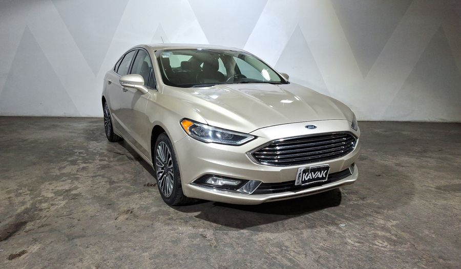 Ford Fusion 2.0 GTDI SE LUXURY PLUS NAV AT Sedan 2017