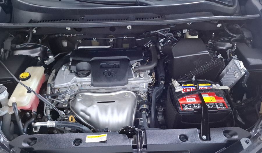 Toyota Rav4 2.5 L4 SE 4WD AT Suv 2016