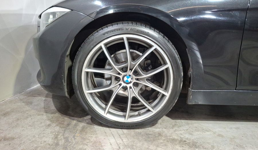 Bmw Serie 3 2.0 320IA Sedan 2015