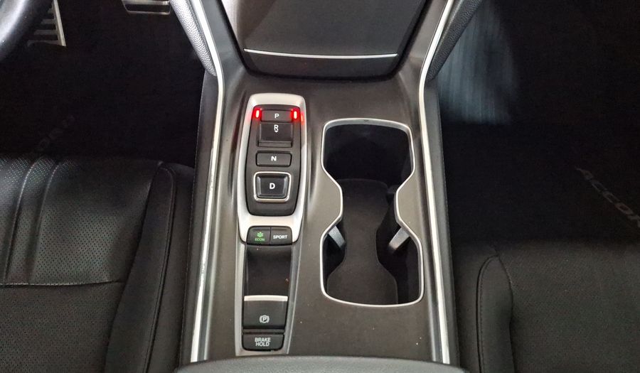 Honda Accord 2.0 TOURING AUTO Sedan 2021