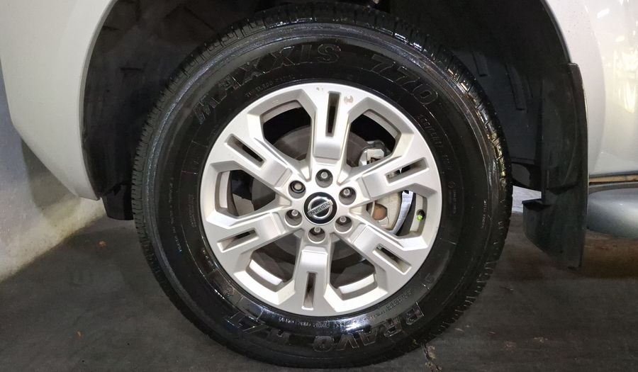 Nissan Frontier 2.5 LE AUTO Pickup 2022