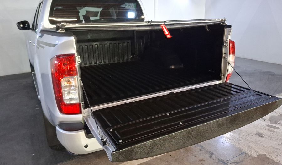 Nissan Frontier 2.5 LE AUTO Pickup 2022