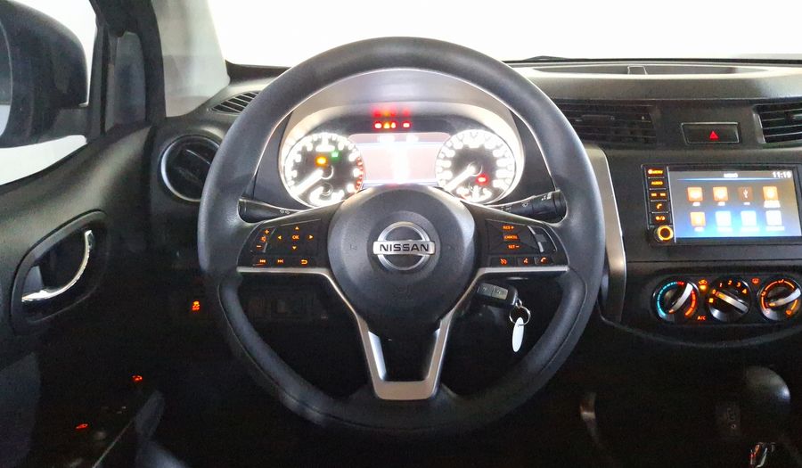 Nissan Frontier 2.5 LE AUTO Pickup 2022