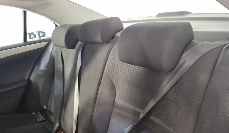 Volkswagen Jetta 2.5 TRENDLINE MT Sedan 2016