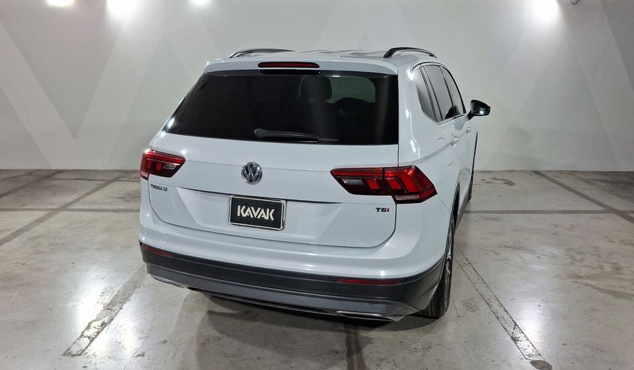 Volkswagen Tiguan 1.4 COMFORTLINE PIEL DCT Suv 2018