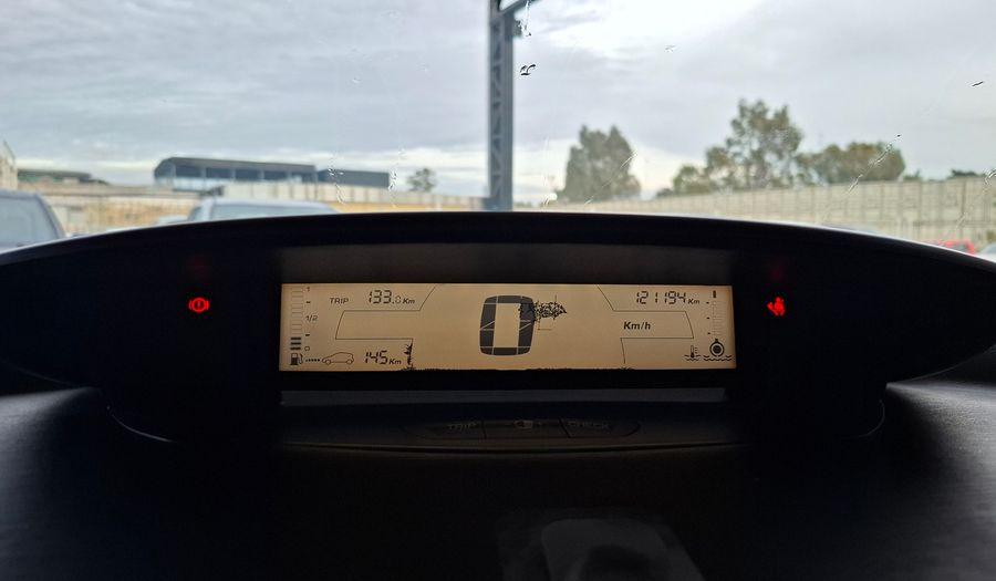Citroen C4 2.0I 16V SX Hatchback 2011