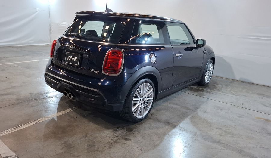 Mini Cooper S 2.0 COOPER CLASSIC DCT Hatchback 2023