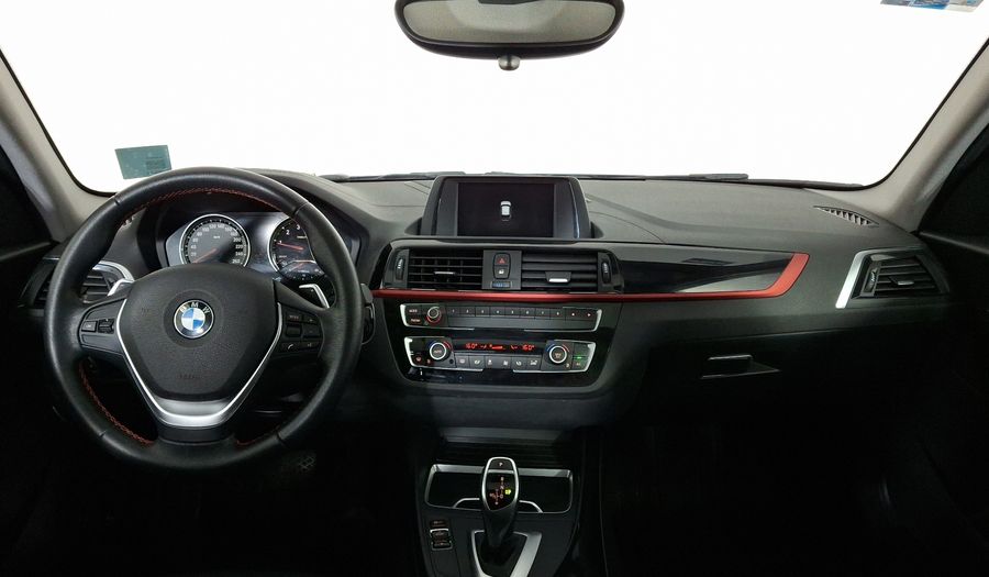 Bmw Serie 1 2.0 120IA SPORT LINE AUTO Hatchback 2018