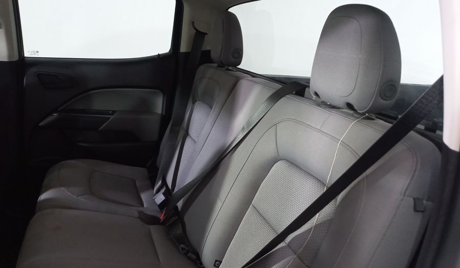 Chevrolet Colorado 2.5 DOBLE CABINA WT A 4X2 AUTO Pickup 2019
