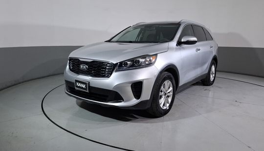 Kia • Sorento
