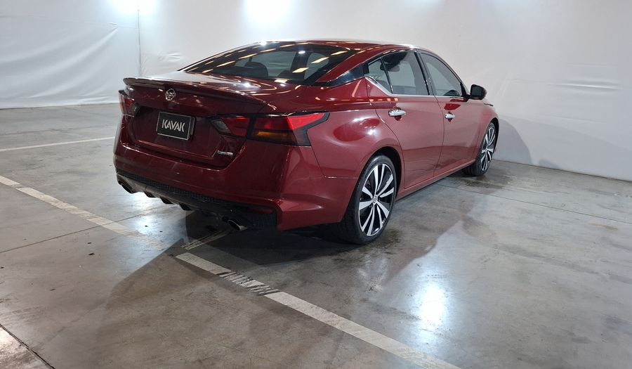 Nissan Altima 2.0 EXCLUSIVE TURBO CVT Sedan 2022