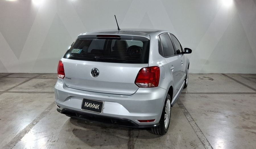 Volkswagen Polo 1.6 STARTLINE Hatchback 2021