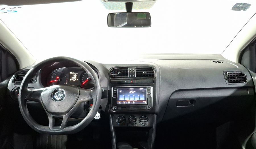 Volkswagen Polo 1.6 STARTLINE Hatchback 2021