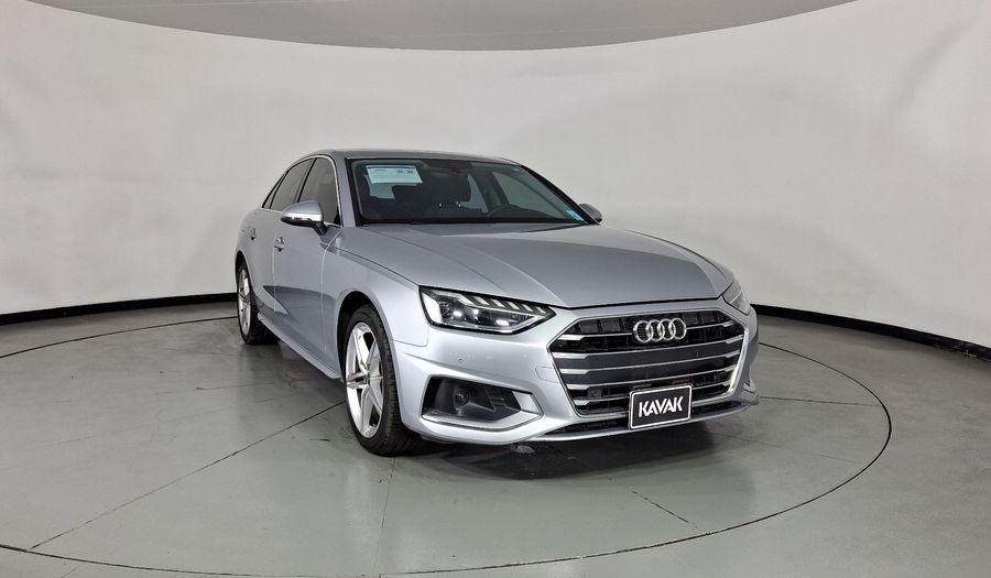 Audi A4 2.0 MHEV 40 TFSI SELECT DCT Sedan 2022