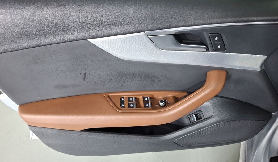 Audi A4 2.0 MHEV 40 TFSI SELECT DCT Sedan 2022