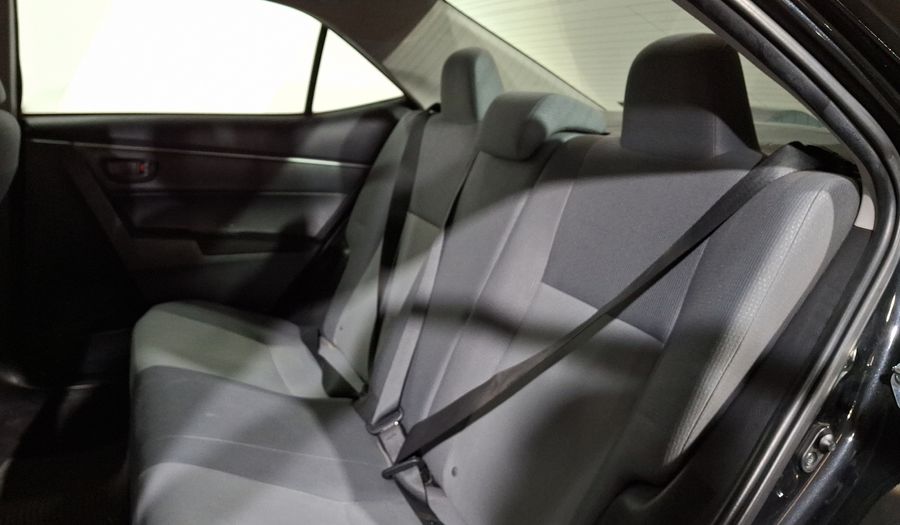 Toyota Corolla 1.8 BASE CVT Sedan 2015
