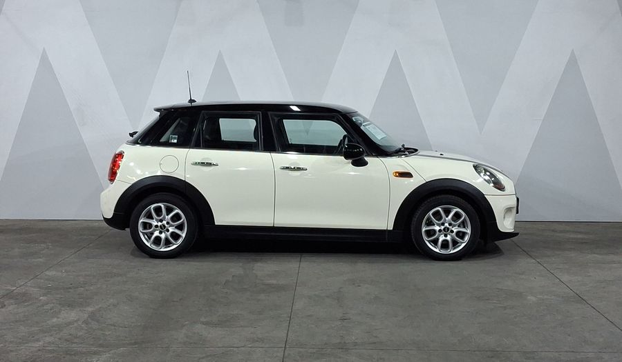 Mini Cooper 1.5 COOPER SALT Hatchback 2017