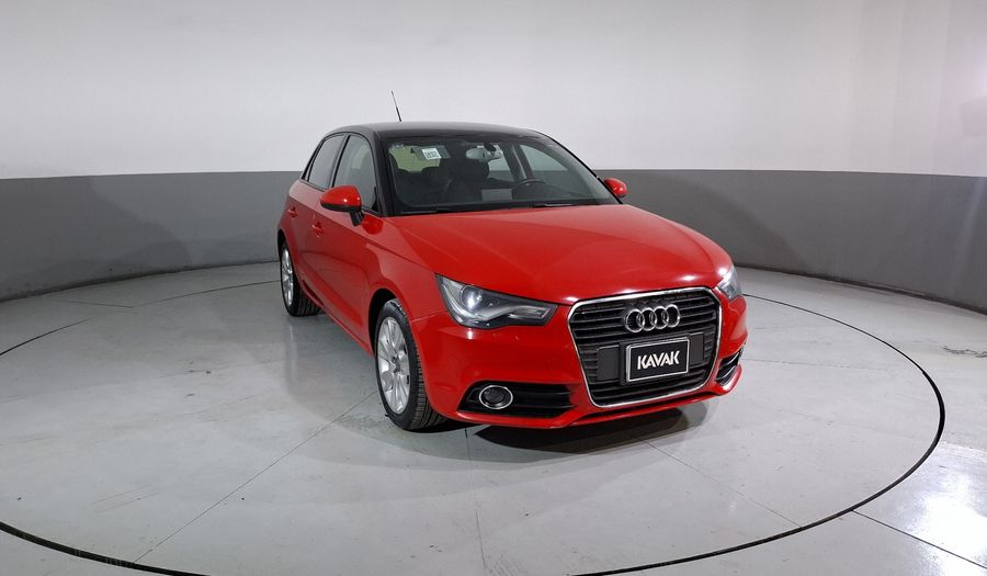 Audi A1 1.4 TFSI EGO MT Hatchback 2014