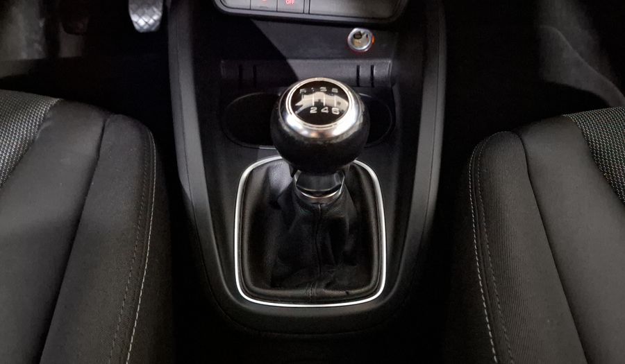 Audi A1 1.4 TFSI EGO MT Hatchback 2014