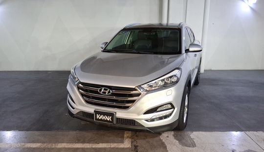 Hyundai • Tucson