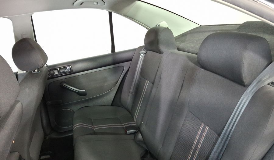Volkswagen Jetta Clasico 2.0 CL TEAM MT Sedan 2012