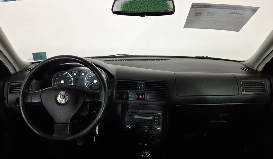 Volkswagen Jetta Clasico 2.0 CL TEAM MT Sedan 2012