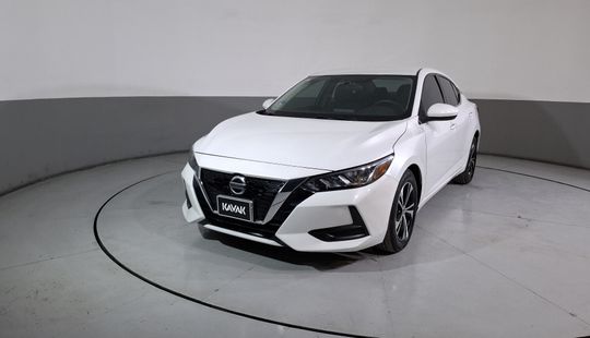 Nissan • Sentra