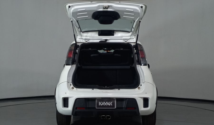 Fiat Uno 1.4 SPORTING Hatchback 2017