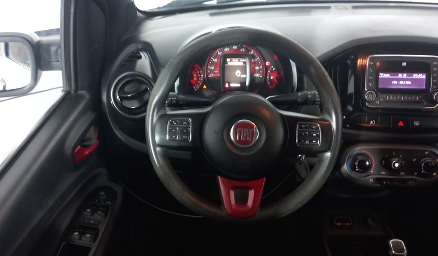 Fiat Uno 1.4 SPORTING Hatchback 2017
