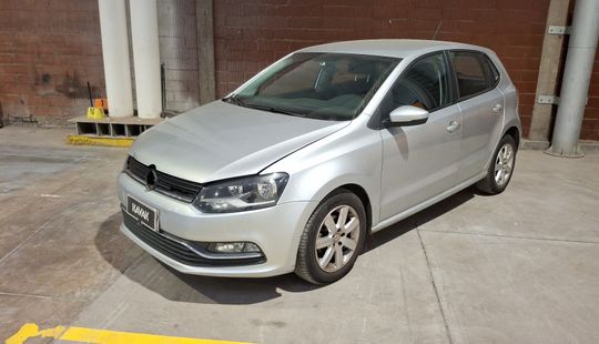 Volkswagen • Polo