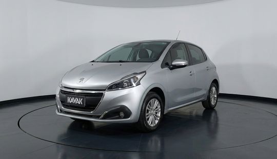 Peugeot • 208