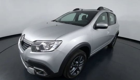 Renault • Sandero Stepway