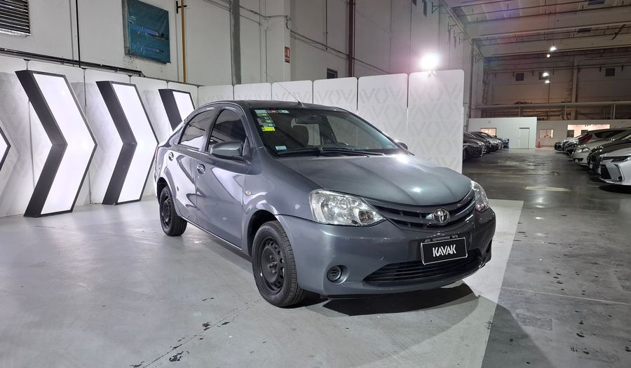 Toyota Etios 1.5 XS Sedan 2015