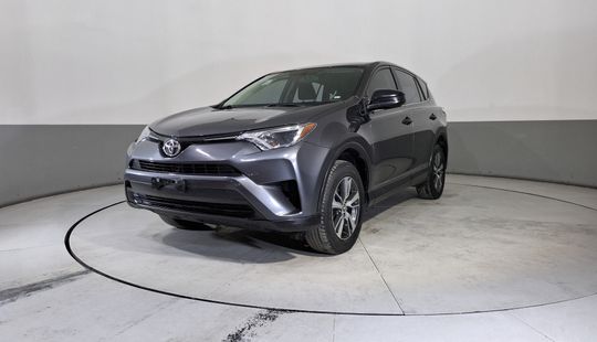 Toyota • RAV4