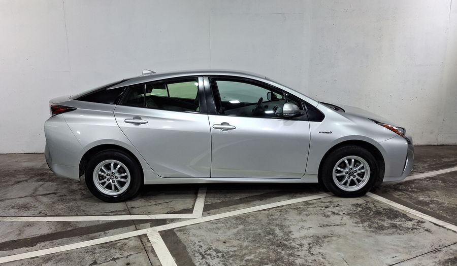 Toyota Prius 1.8 HYBRID PREMIUM SR Hatchback 2017