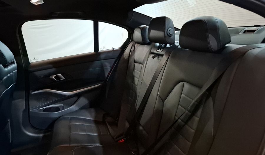 Bmw Serie 3 2.0 330E PHEV AUTO Sedan 2023