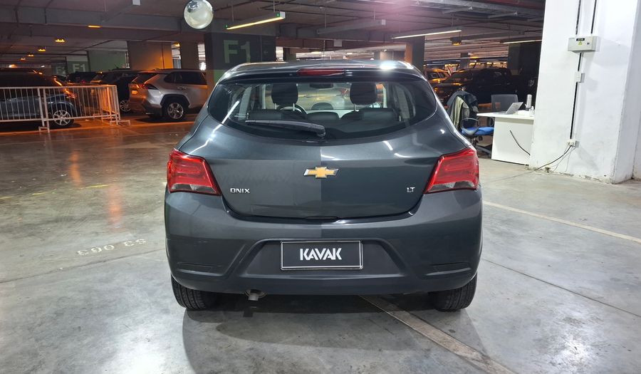 Chevrolet Onix 1.4 LT Hatchback 2019