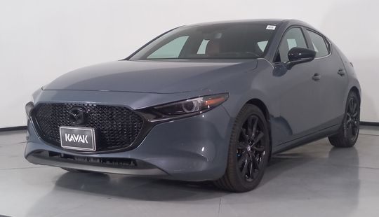 Mazda • Mazda 3