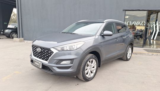 Hyundai • Tucson