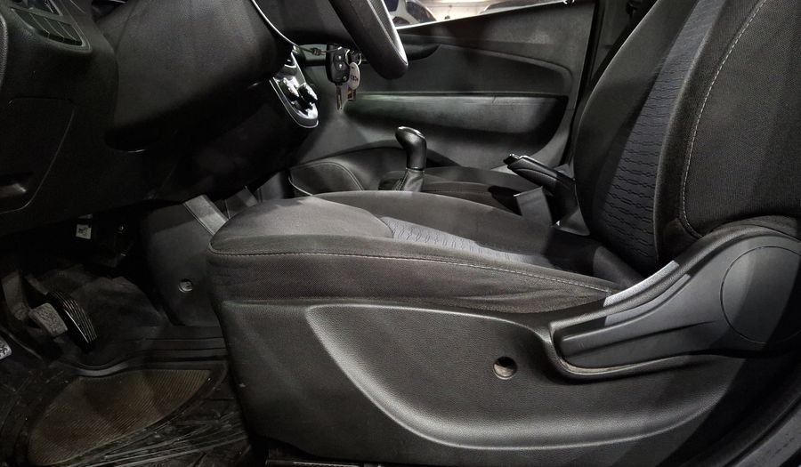 Chevrolet Spark 1.4 LT B Hatchback 2020