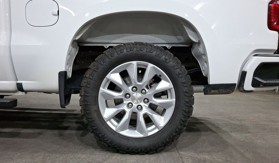 Chevrolet Silverado 1500 5.3 SILVERADO CUSTOM K AUTO 4WD Pickup 2023
