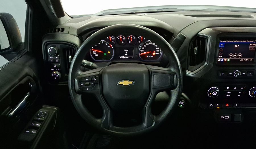Chevrolet Silverado 1500 5.3 SILVERADO CUSTOM K AUTO 4WD Pickup 2023