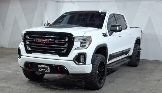Gmc • Sierra