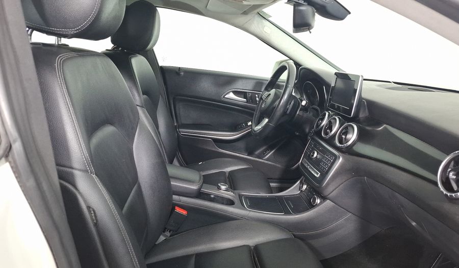 Mercedes Benz Clase Cla 1.6 CLA 200 SPORT DCT Coupe 2018